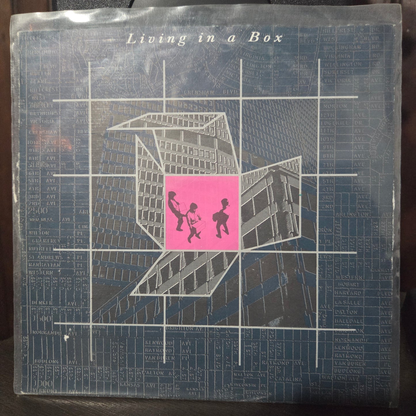 Living in a box Living in a box Simple 7" 2da. Mano VG+