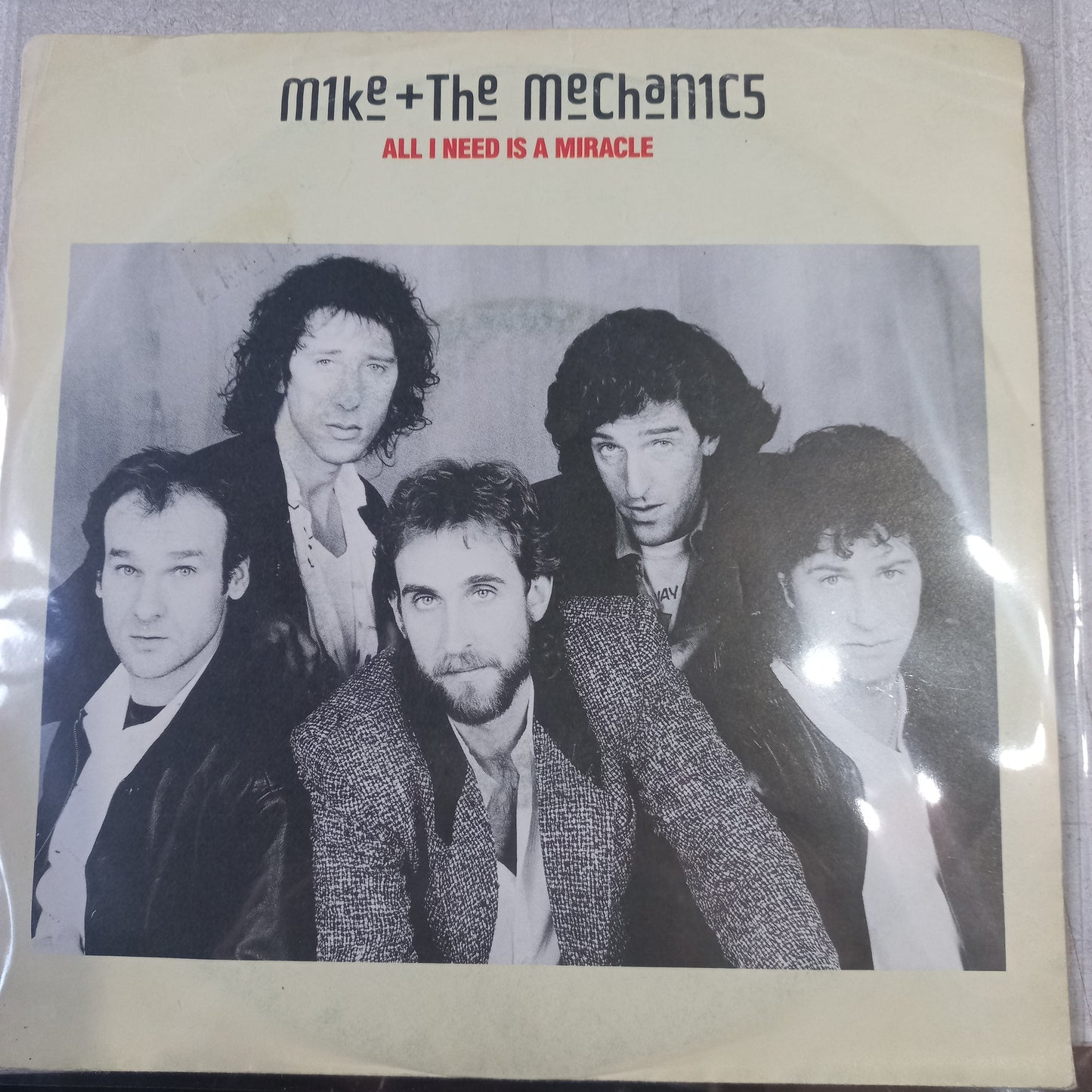 Mike And The Mechanics All I Need Is A Miracle Simple 7" Vg+ De Epoca