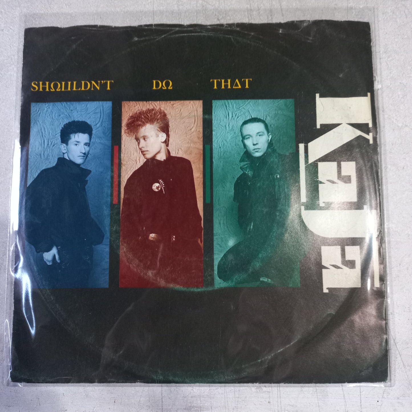 Kaja Shouldnt Do That Simple 7" Vg+ De Epoca