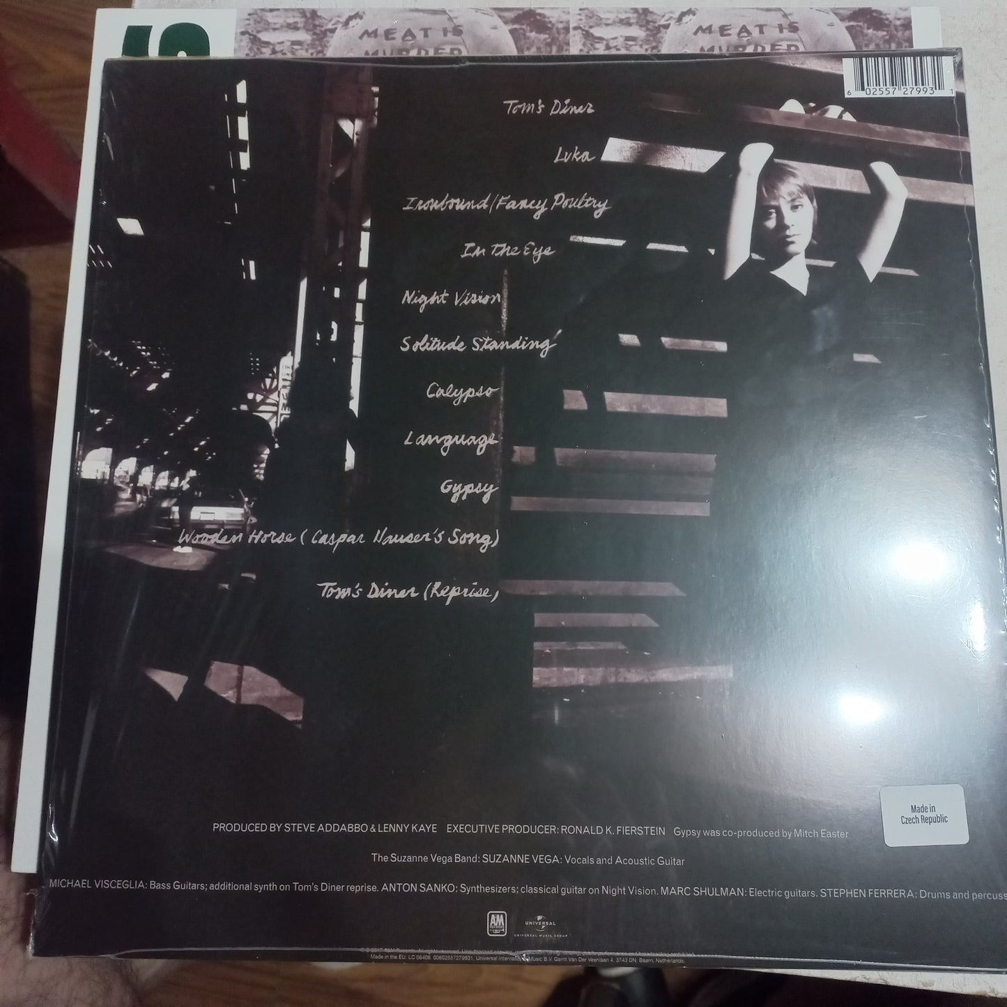 Suzanne Vega Solitude Standing Lp Mint